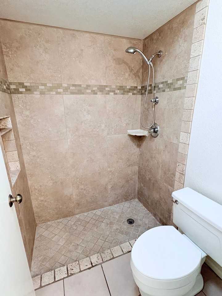 1848 N Evelyn Ave - Photo 5 of 28