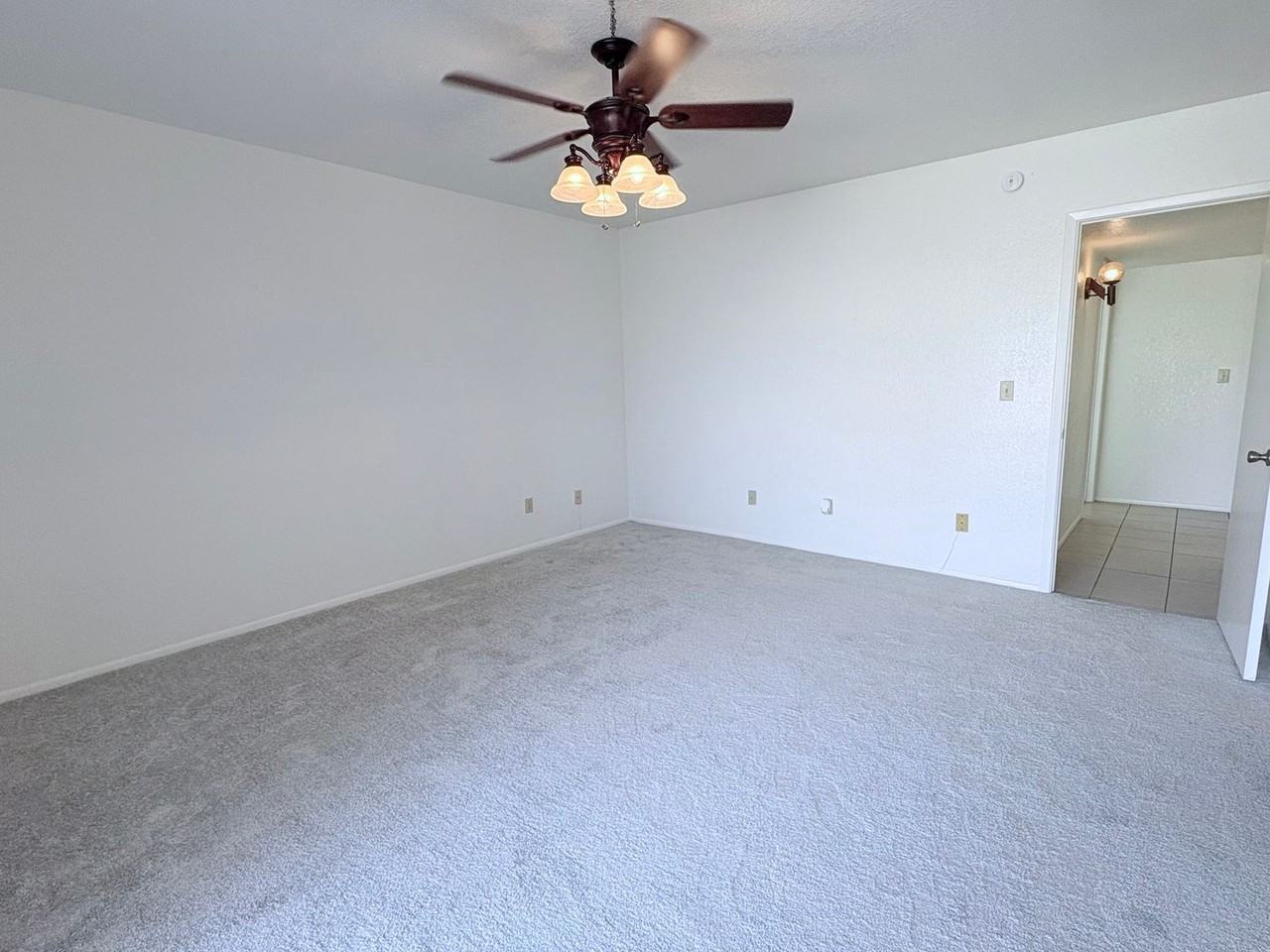 1848 N Evelyn Ave - Photo 7 of 28