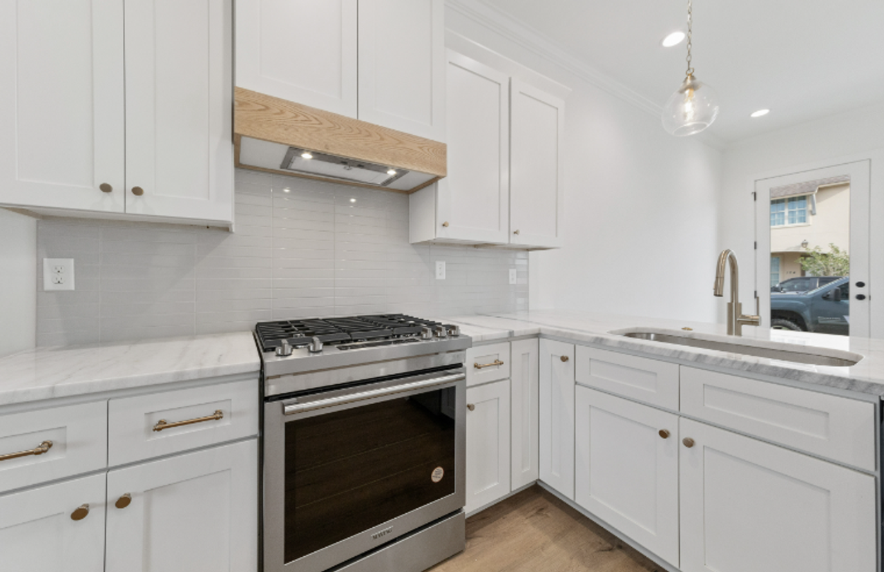 115 Gaunt Ln #205 - Photo 2 of 12