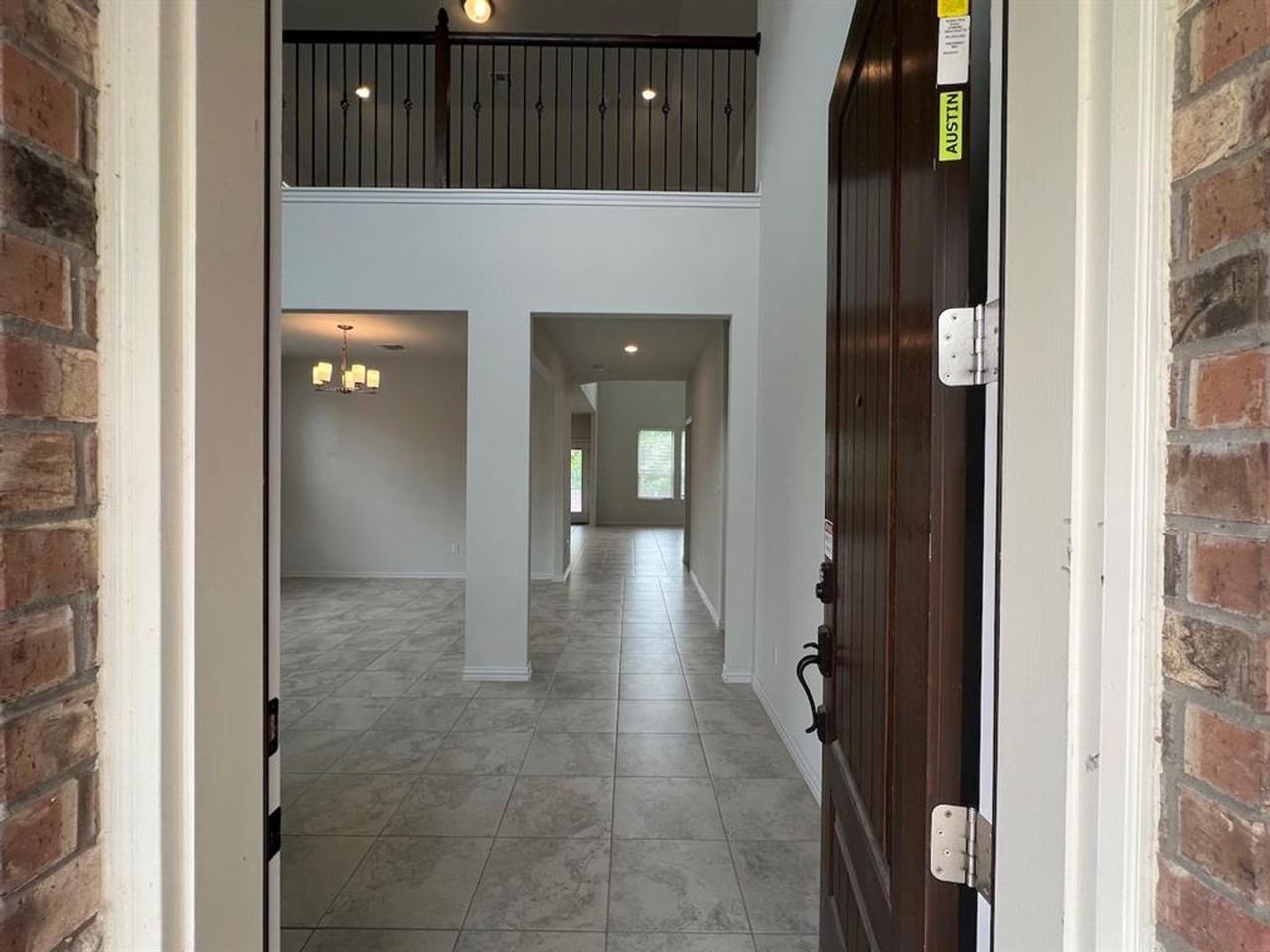 2018 Matlock Cir - Photo 4 of 47