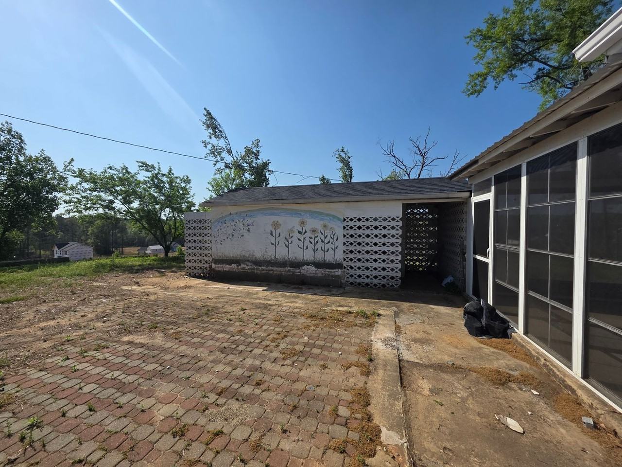 375 Canaan Rd - Photo 2 of 50