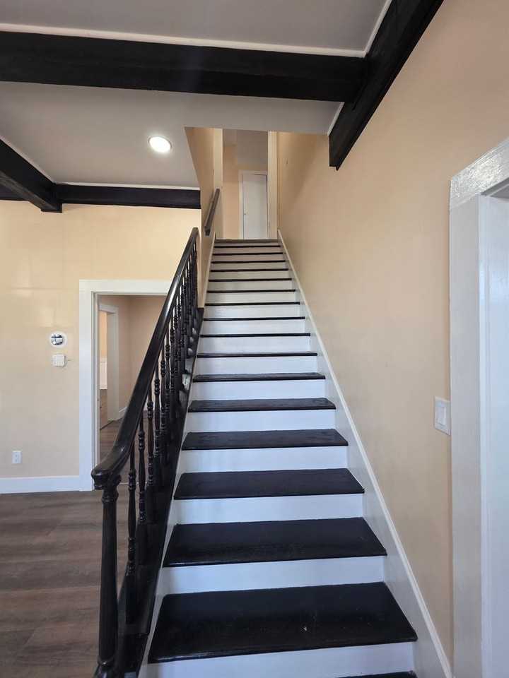 375 Canaan Rd - Photo 3 of 50