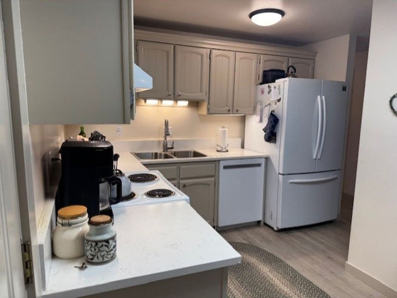 20944 Desert Woods Dr - Photo 5 of 17