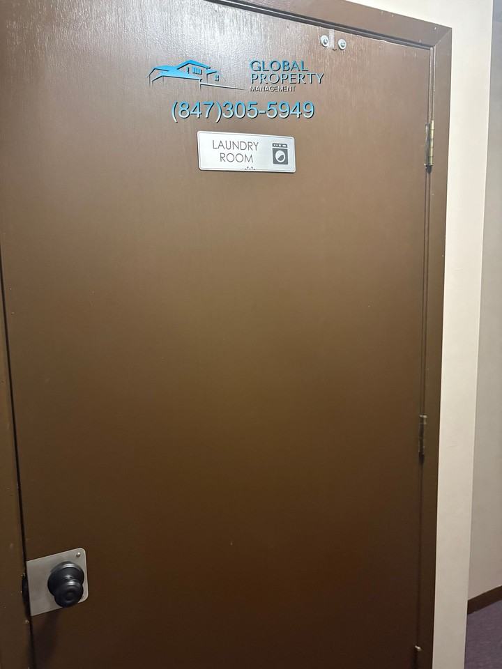 9047 15th Ave - Photo 5 of 22