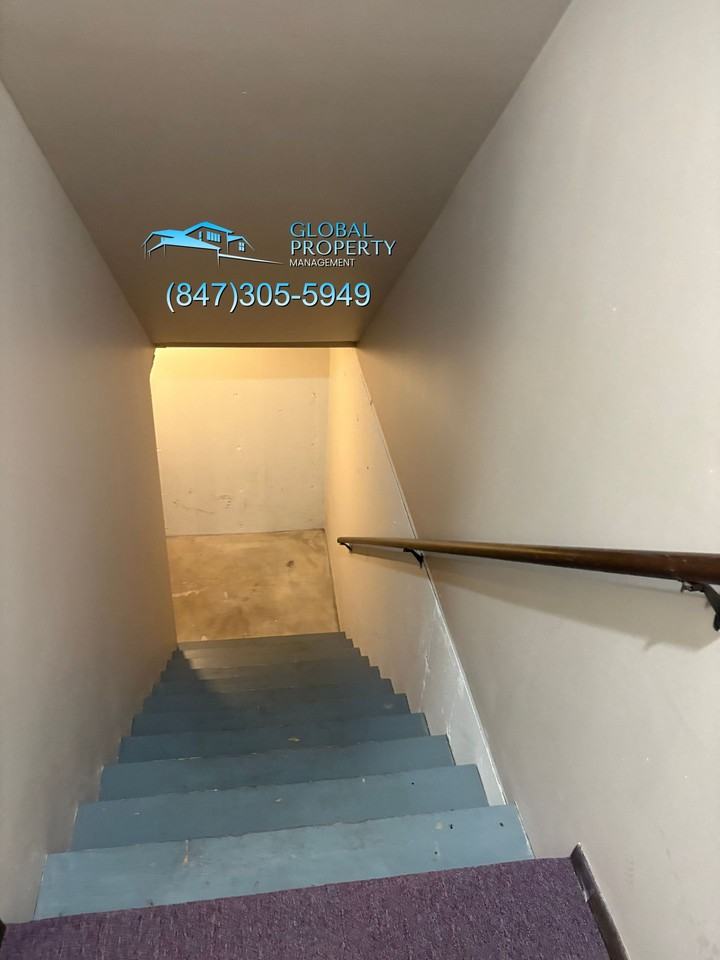 9047 15th Ave - Photo 6 of 22