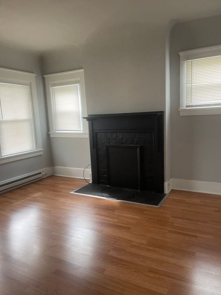 E. 96th Street 4210 - Photo 2 of 7