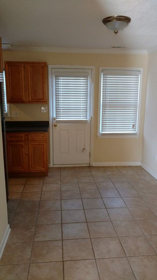 2603 Berma Ct - Photo 3 of 9