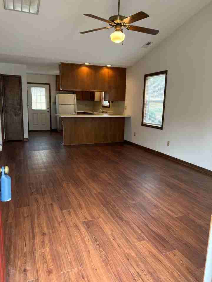 120 Double Eagle Dr - Photo 2 of 15