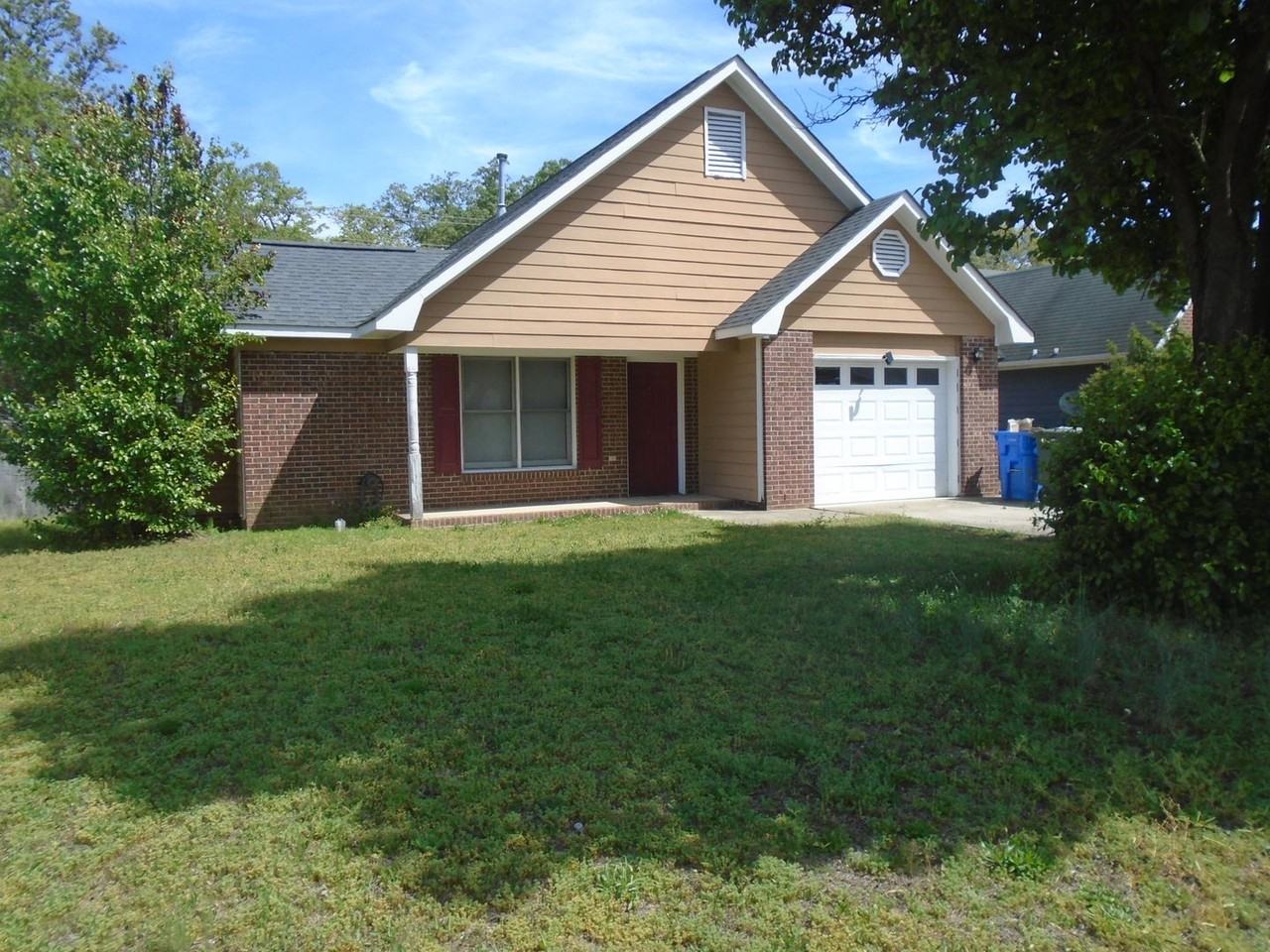 6334 Greycliff Dr - Photo 2 of 22