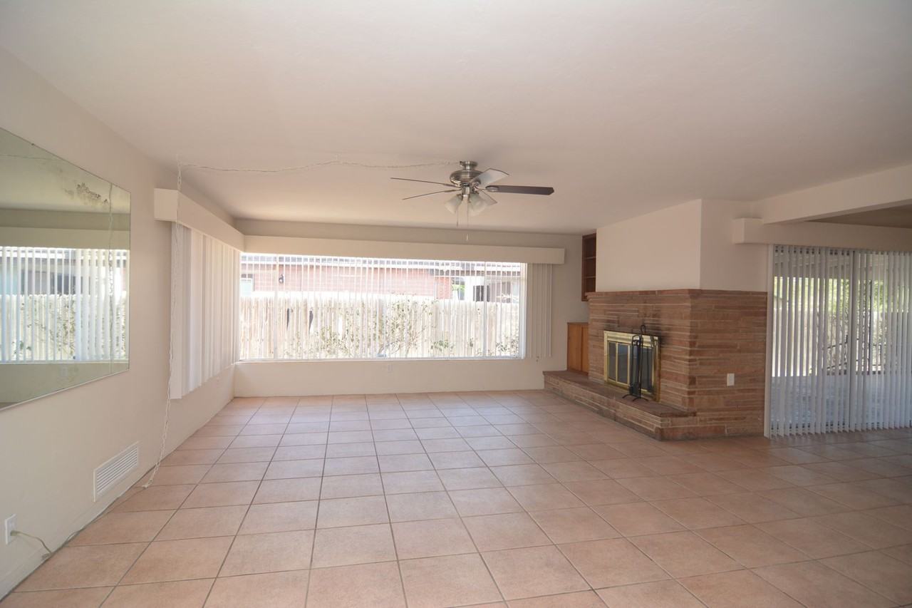 1711 N Mountain Ave - Photo 5 of 31