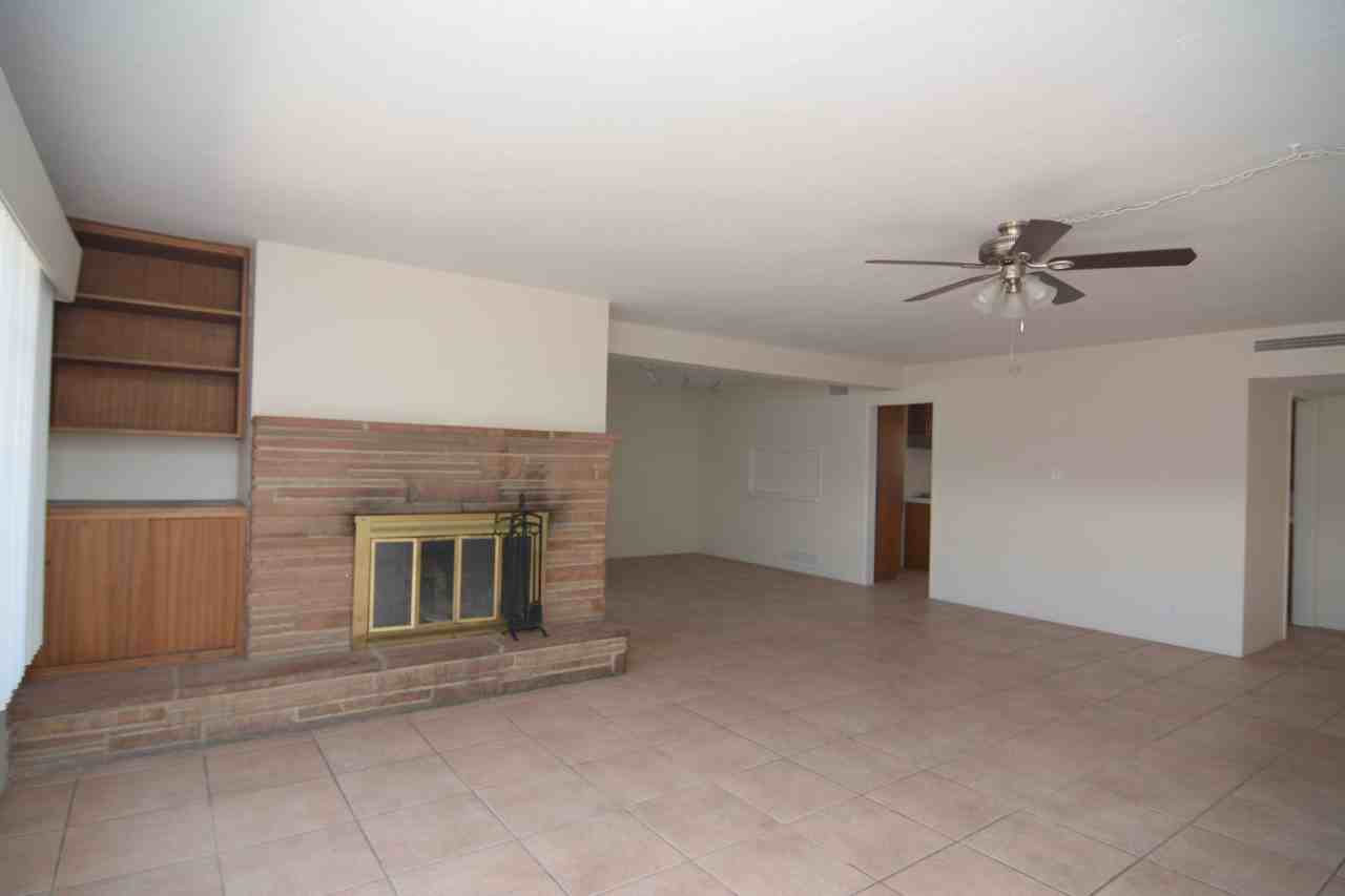 1711 N Mountain Ave - Photo 6 of 31