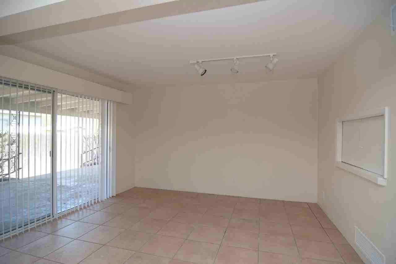 1711 N Mountain Ave - Photo 7 of 31