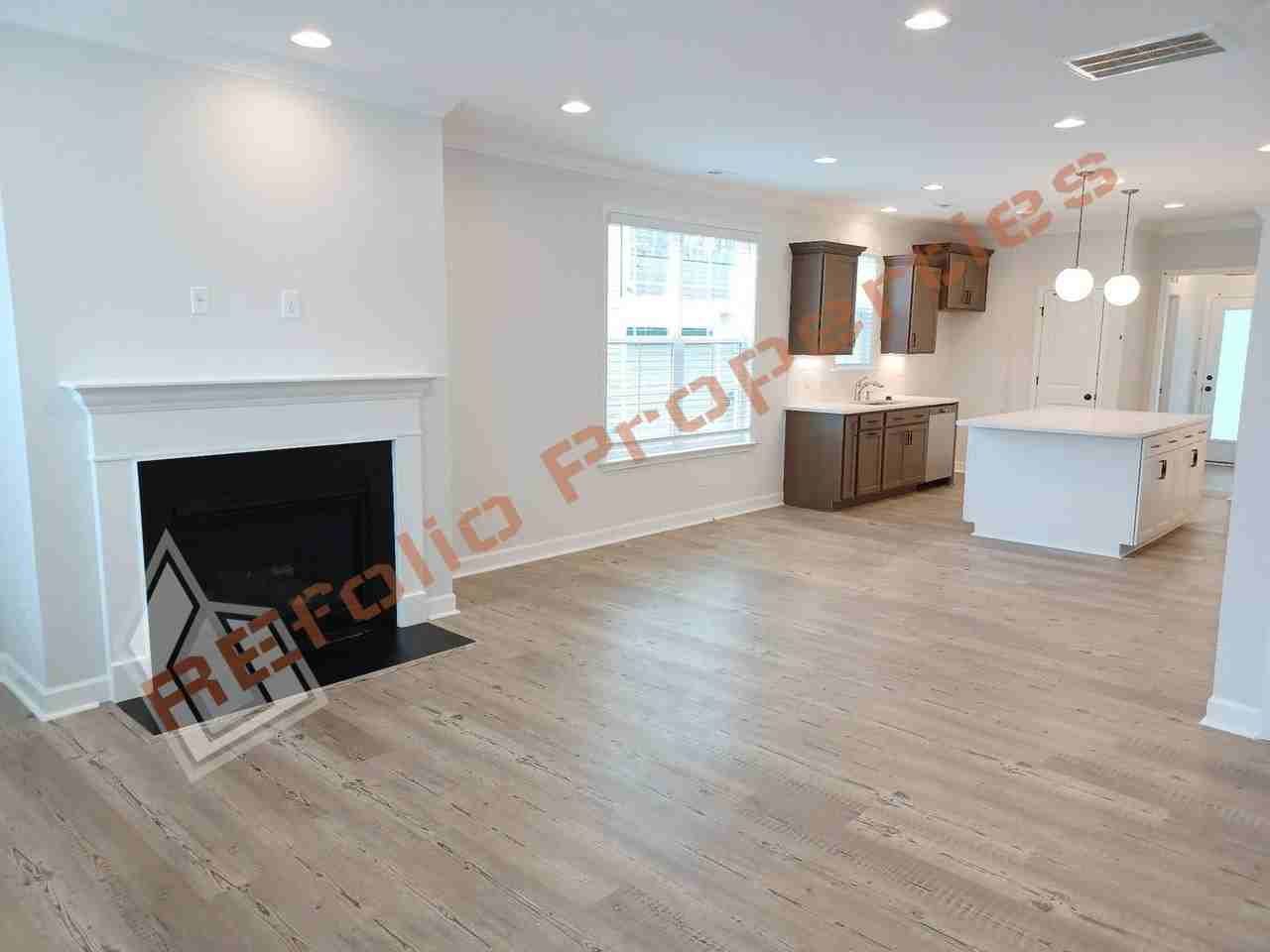 9104 Kitchin Farms Way - Photo 3 of 39