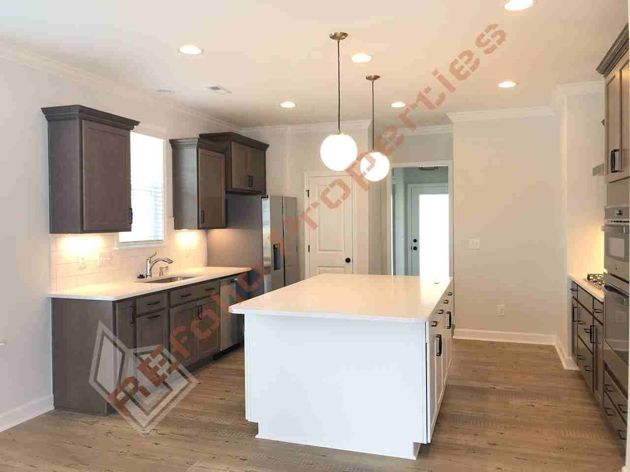 9104 Kitchin Farms Way - Photo 4 of 39