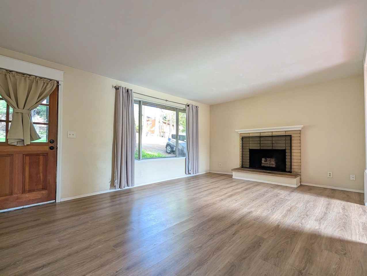 4483 Fox Hollow Rd - Photo 3 of 24