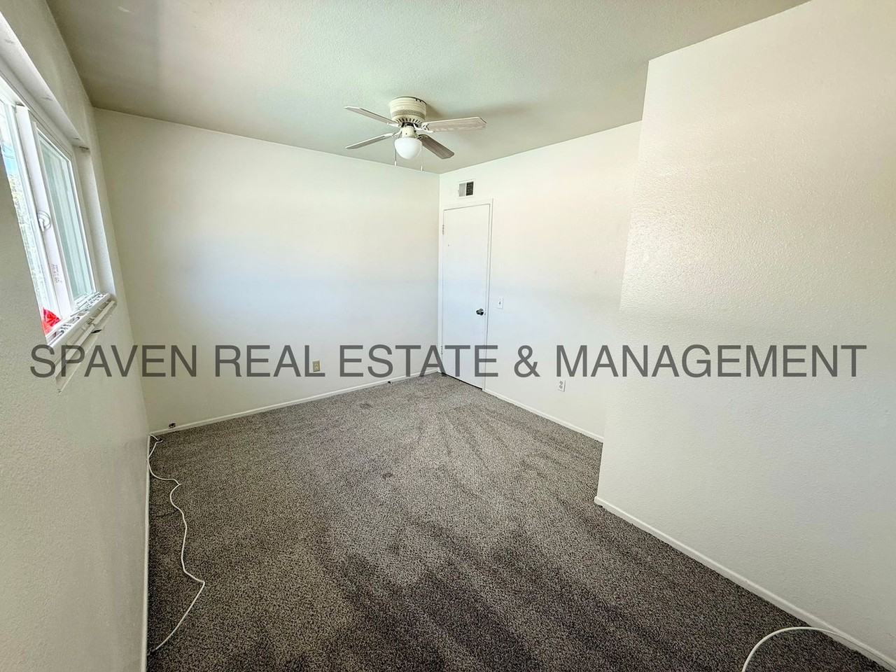 8237 Buckingham Pl - Photo 7 of 13