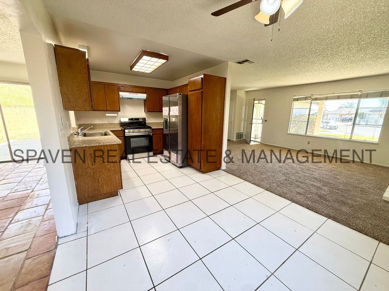 22728 Glendon Dr - Photo 4 of 15