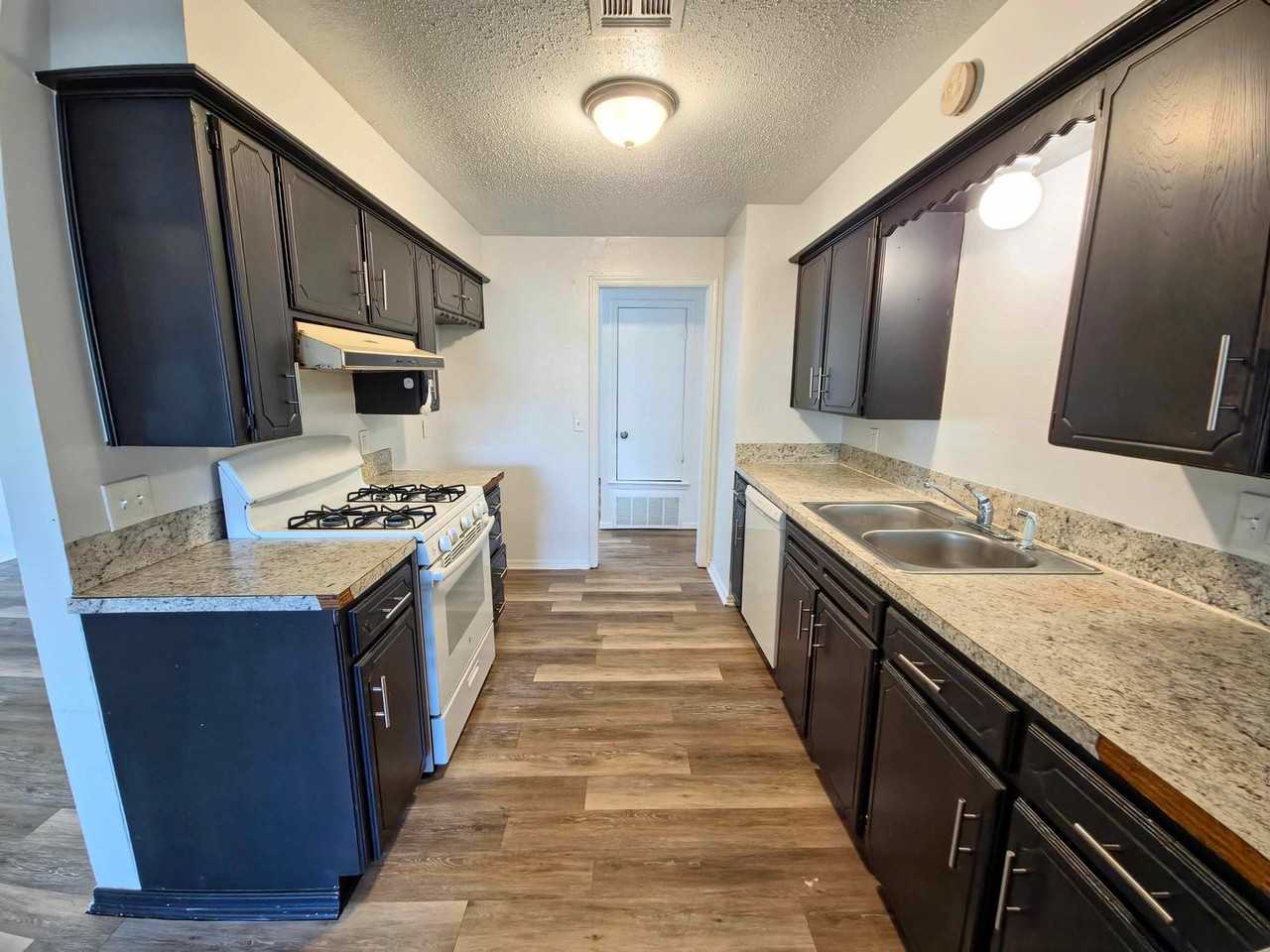 3224 Lazy Ln - Photo 7 of 26