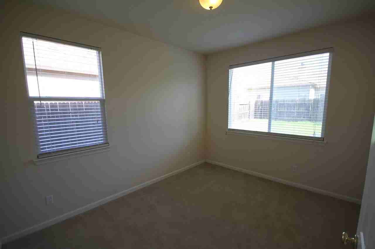 10105 Nebbiolo Ct - Photo 7 of 13