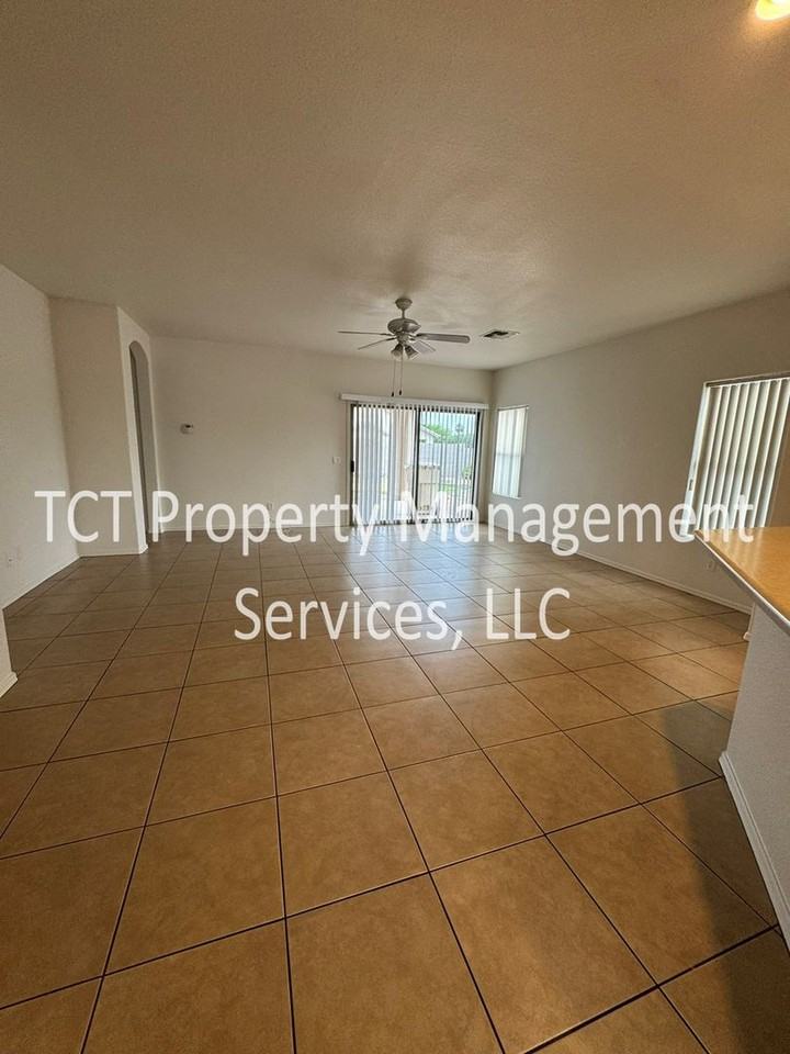 12859 W Sells Dr - Photo 5 of 13