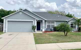 featured image of 824 Willow Run St
