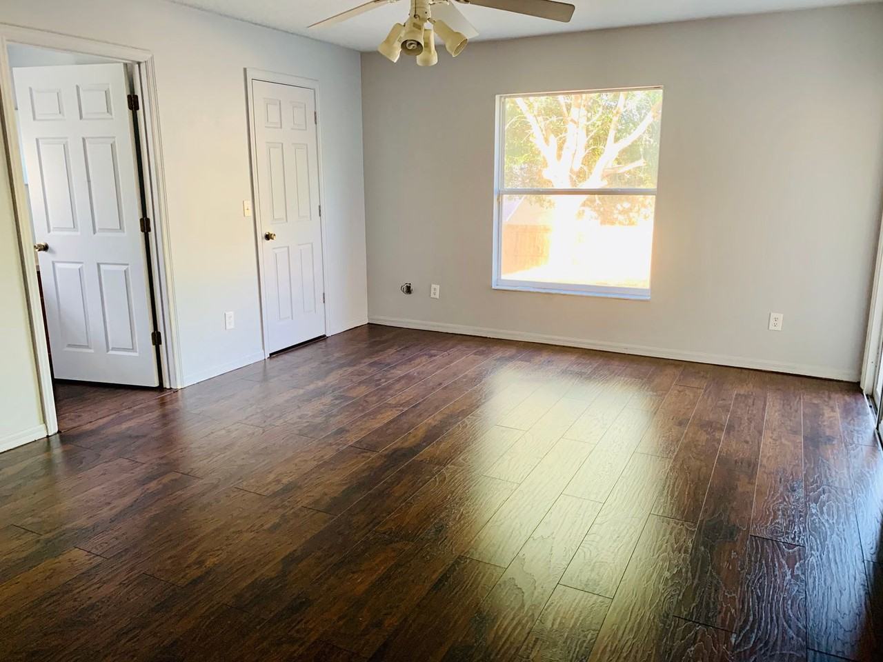 824 Willow Run St - Photo 4 of 11