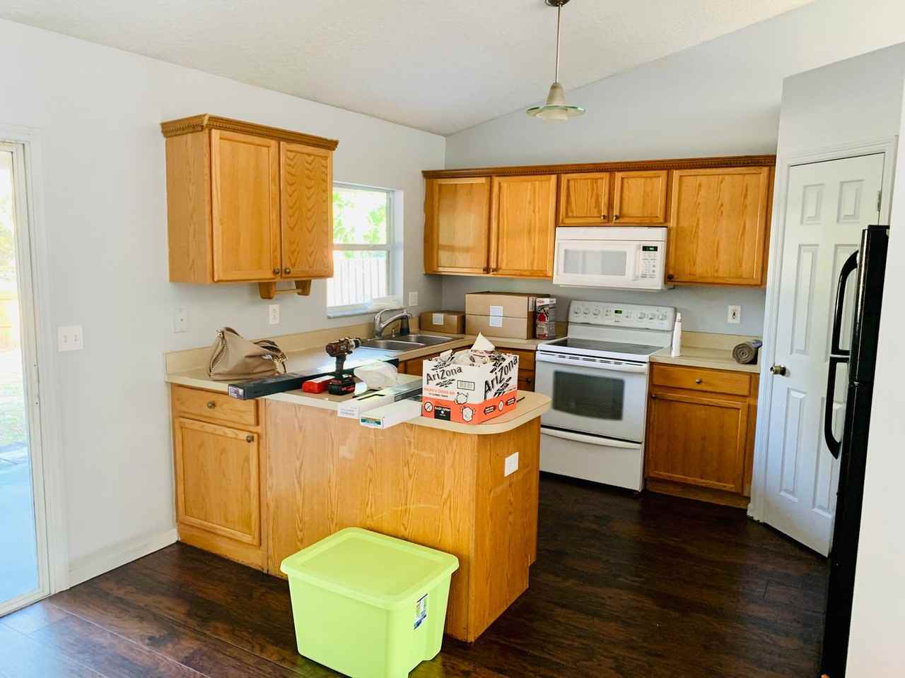 824 Willow Run St - Photo 6 of 11