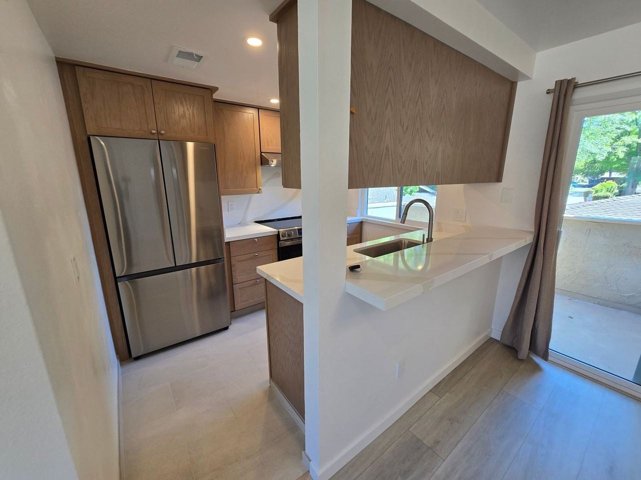 1536 Gustavo St #D - Photo 6 of 18