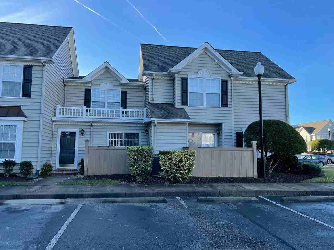 209 Sandy Beach Ct - Photo 2 of 22