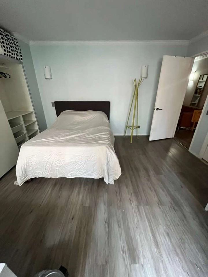 311 East 38th Street #7F - Photo 2 of 9