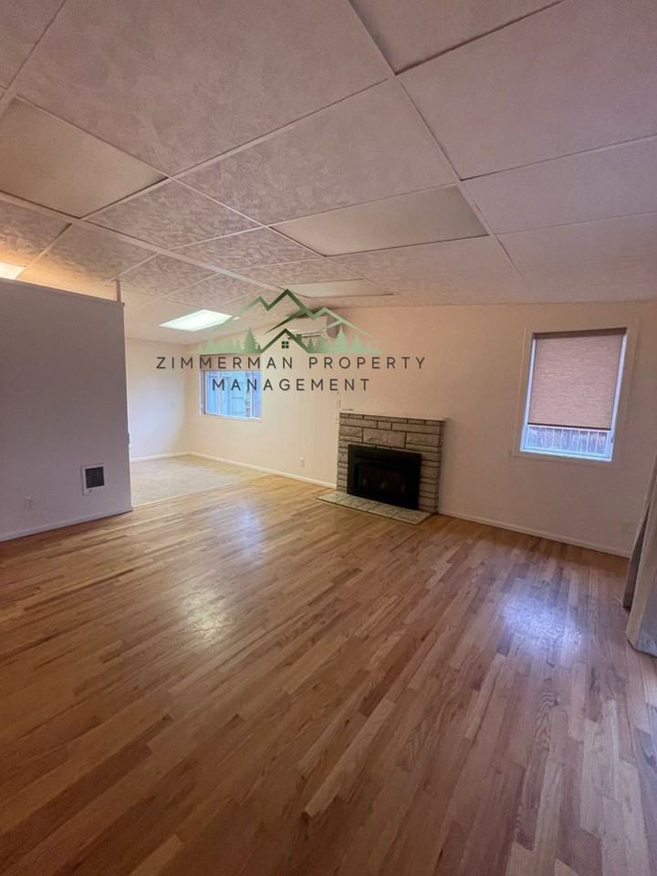 2595 Jackson St - Photo 6 of 15