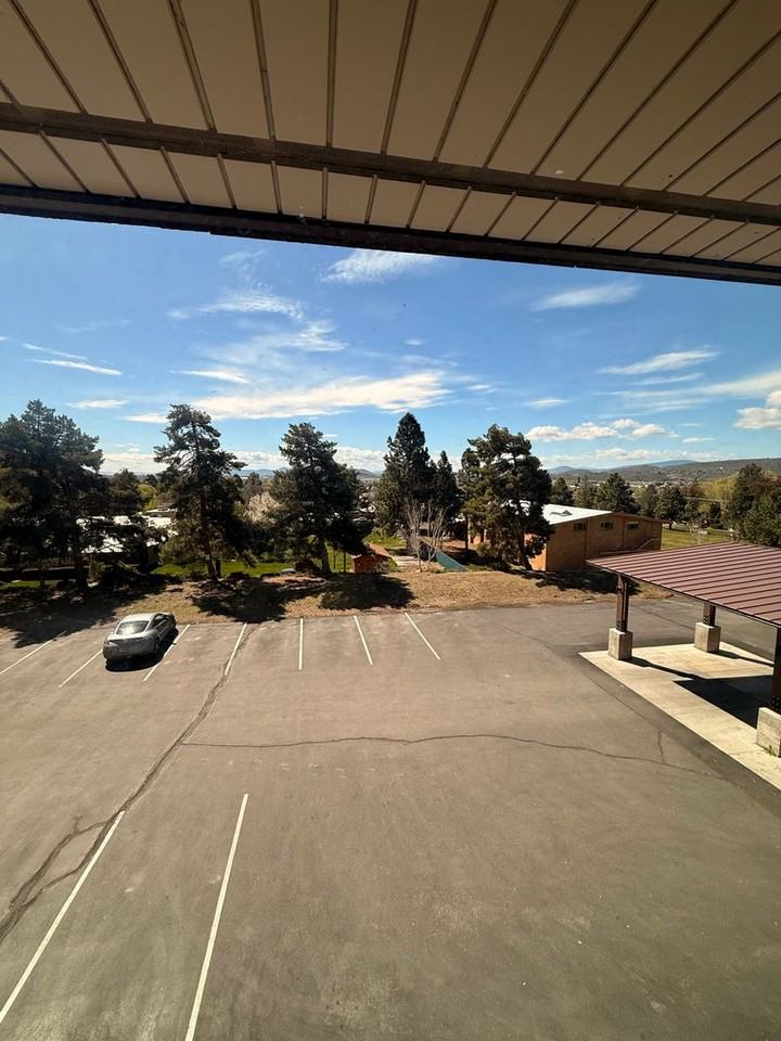 151 N Williams Ave #317 - Photo 3 of 8