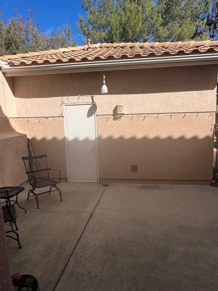 1239 Chaparral Cir - Photo 5 of 14