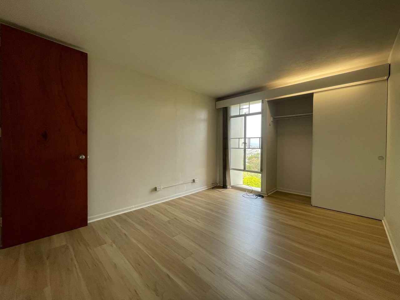 1515 Nuuanu Ave #1154 - Photo 7 of 14