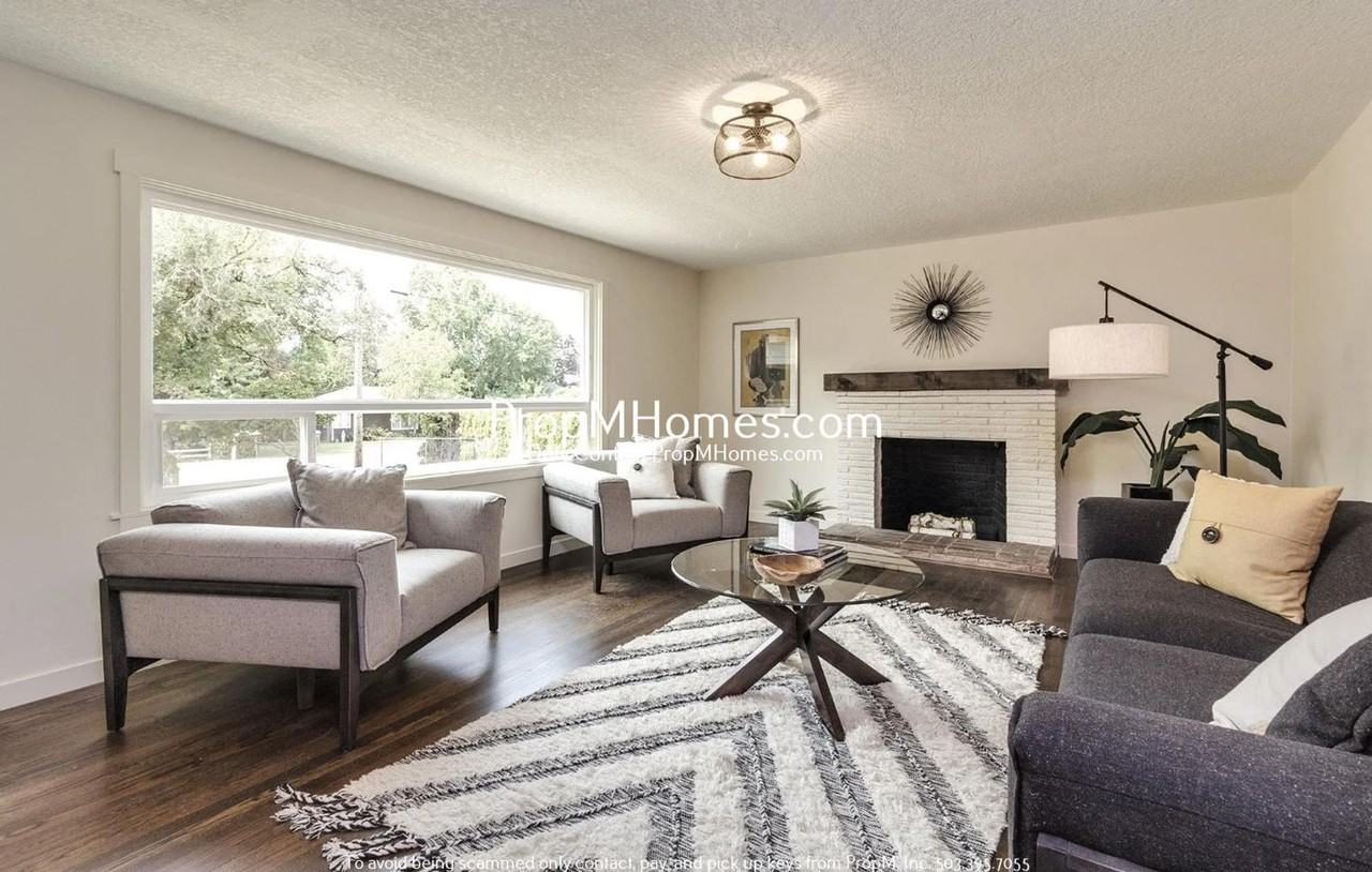 15710 Se Francis Ave - Photo 3 of 25