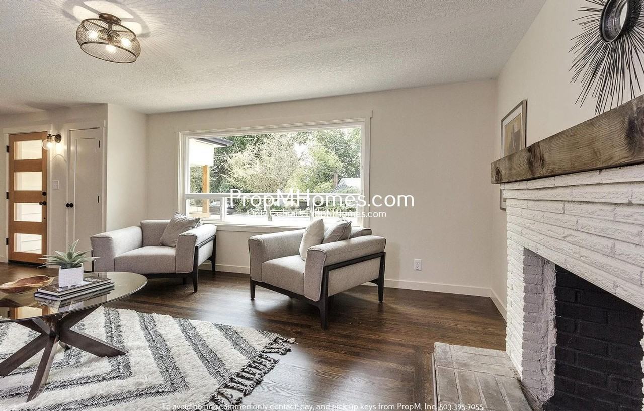 15710 Se Francis Ave - Photo 4 of 25