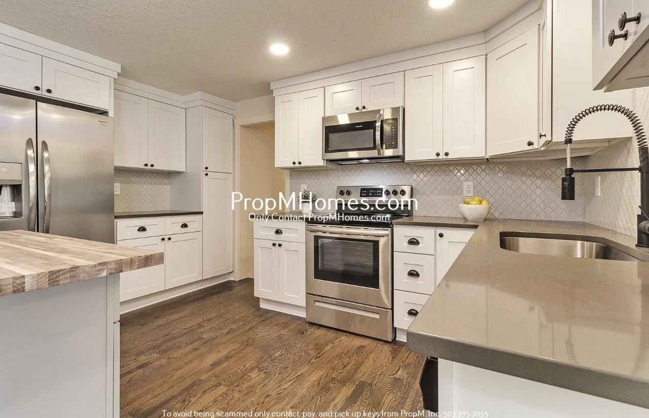 15710 Se Francis Ave - Photo 7 of 25