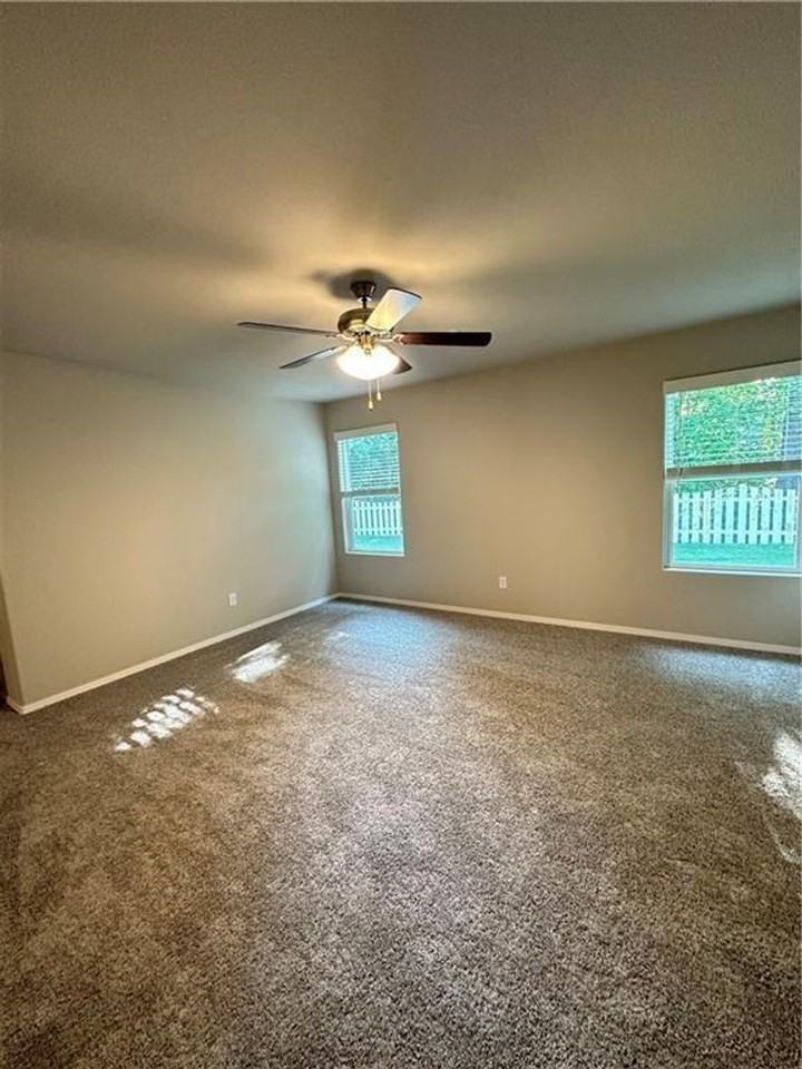 6801 Sw Chestnut Hill Rd - Photo 6 of 15