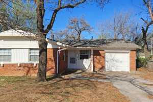 featured image of 3513 Parkwoods Ln