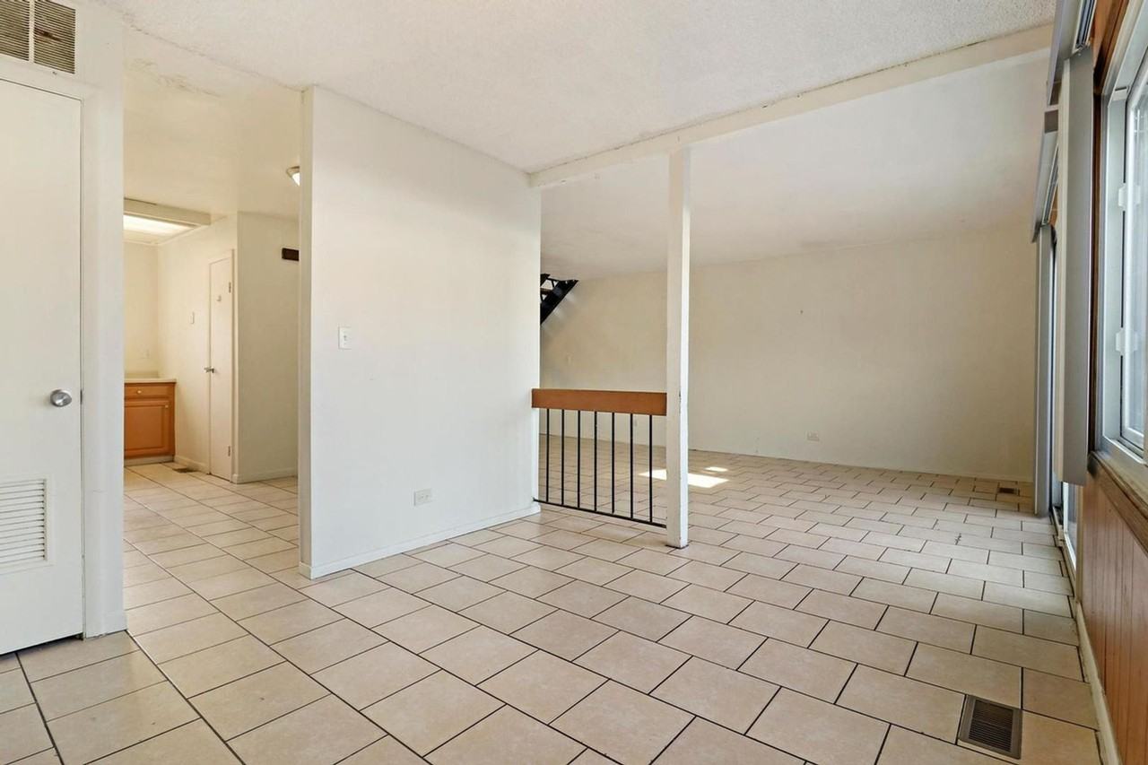 5625 Court Leona - Photo 7 of 15