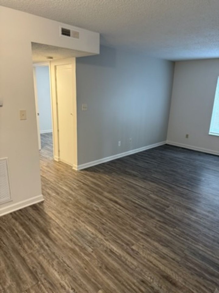 3404 Dill St #409 - Photo 2 of 8