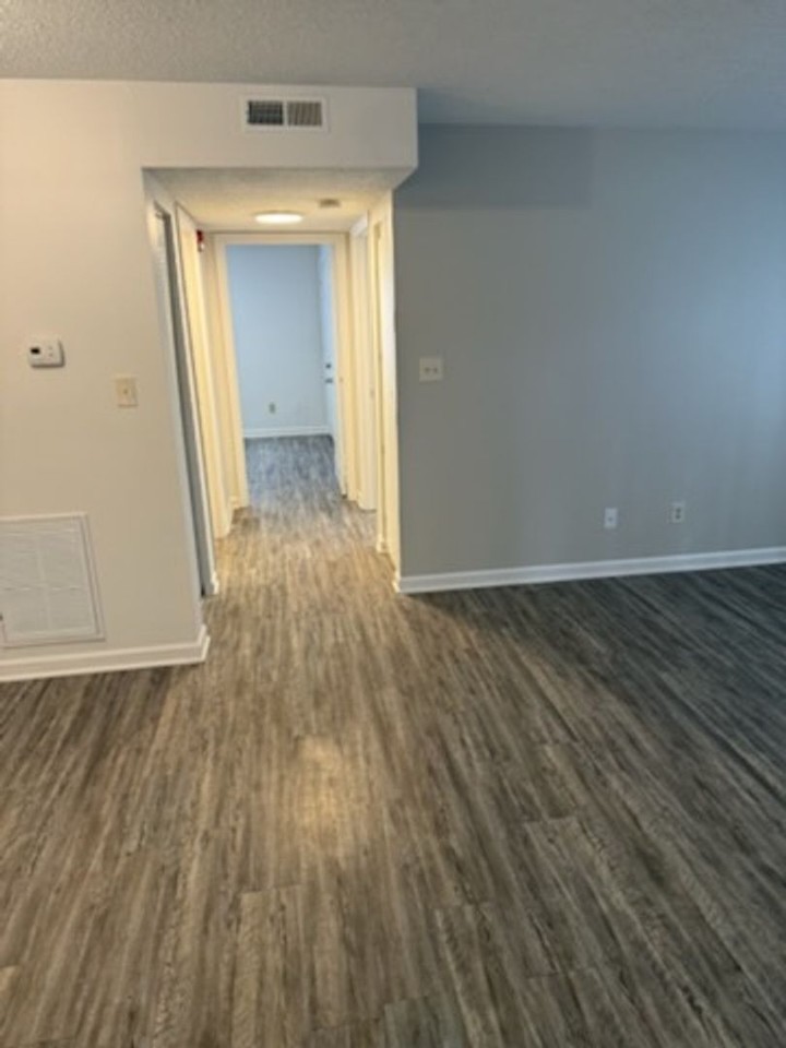 3404 Dill St #409 - Photo 3 of 8