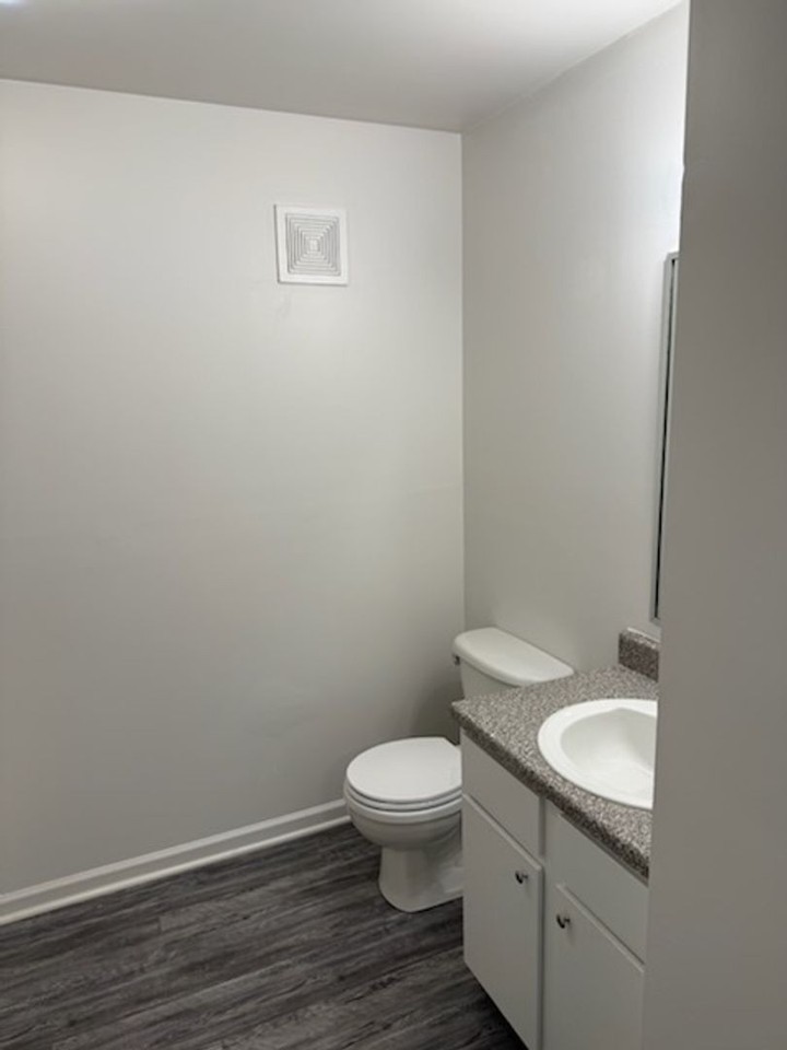 3404 Dill St #409 - Photo 4 of 8