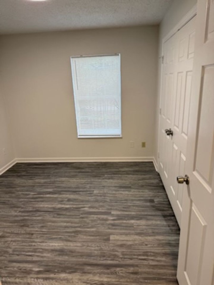 3404 Dill St #409 - Photo 6 of 8