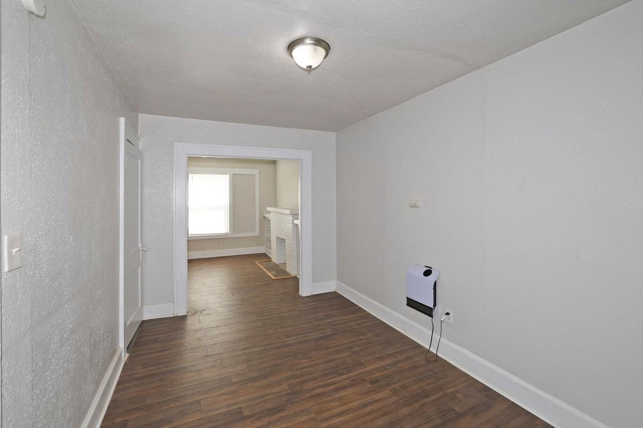 1506 Sw 11th Ave #A - Photo 6 of 11