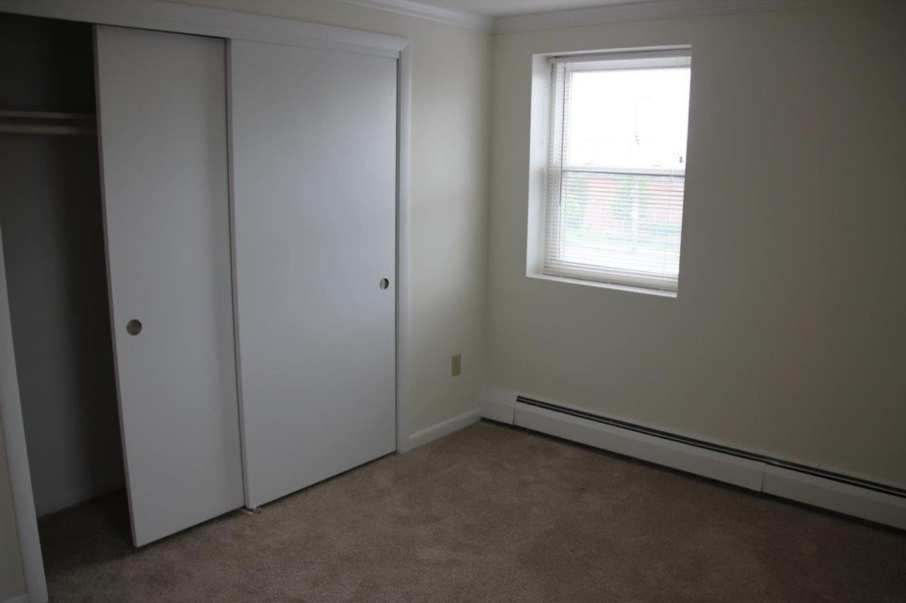 14 Westford St - Photo 3 of 8