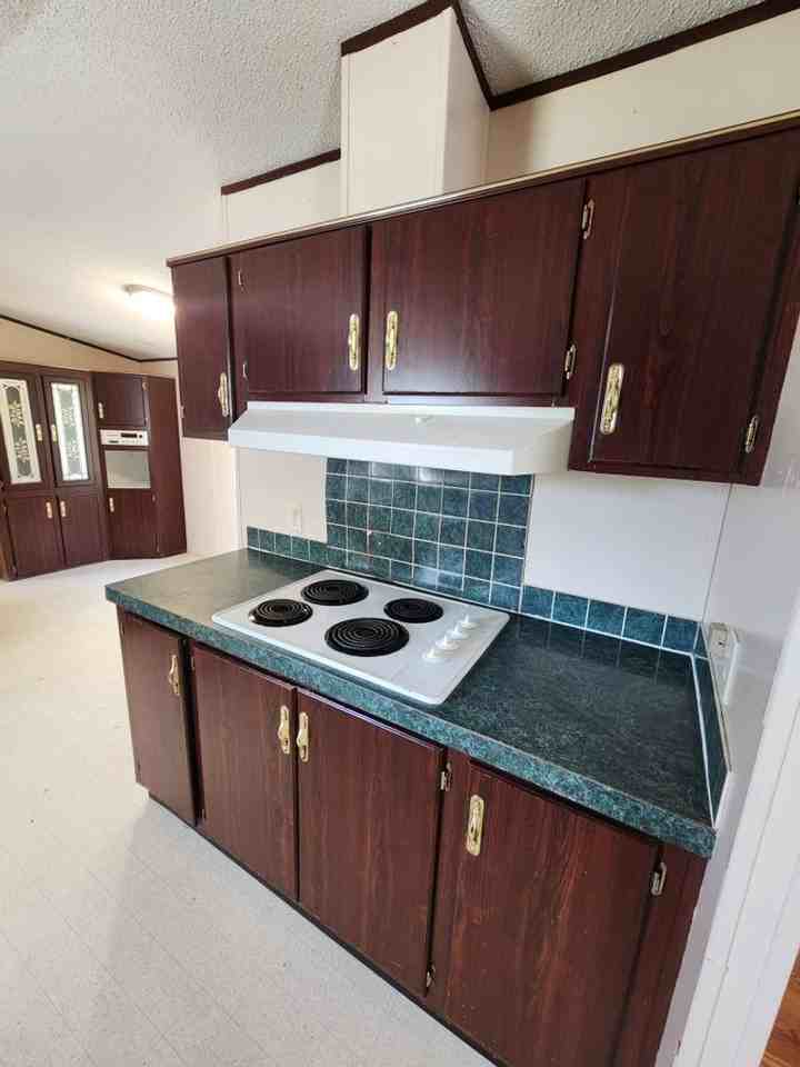 15 Wilma Ln - Photo 6 of 20