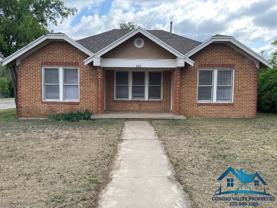 622 N Madison St - Photo 1 of 1