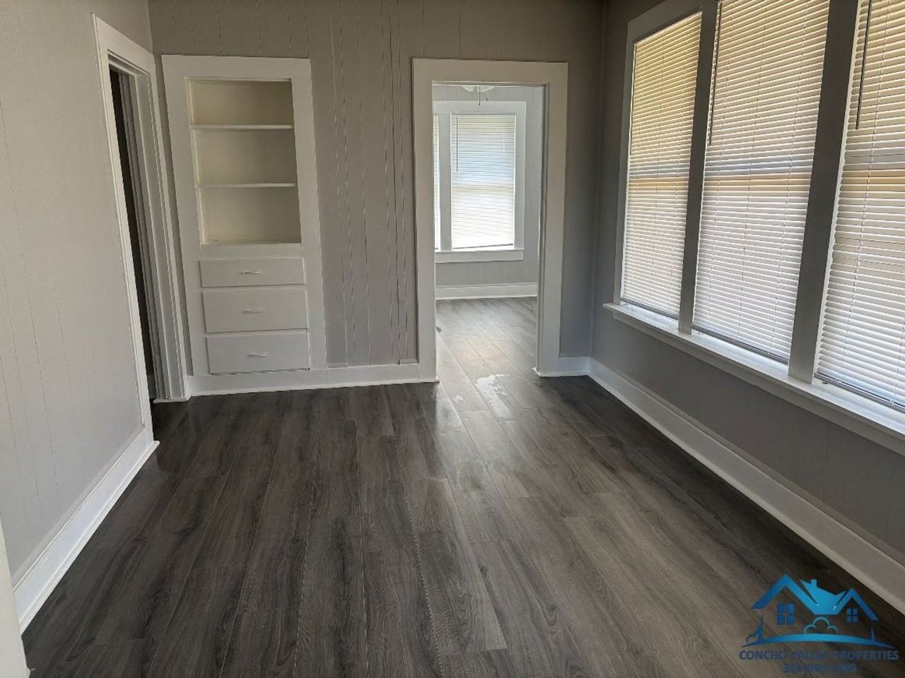 622 N Madison St - Photo 5 of 13