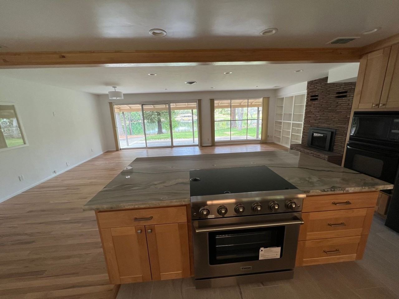 8045 S Lake Cir - Photo 6 of 8